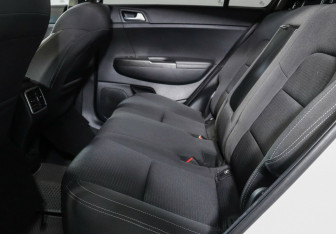 Подержанный автомобиль Kia Sportage 2017 года (19 фото)