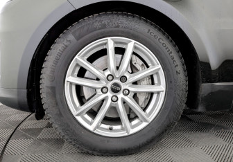 Подержанный автомобиль Land Rover Range Rover Sport 2021 года (18 фото)