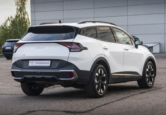 Подержанный автомобиль Kia Sportage 2025 года (5 фото)