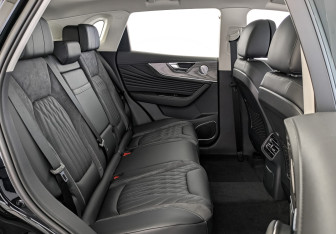 Новый Hongqi HS5 2024 (12 фото)