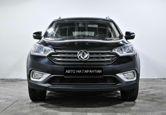 Подержанный автомобиль DongFeng AX7 2018 года (2 фото)