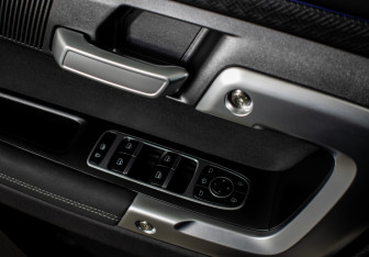 Подержанный автомобиль Jaecoo J7 2024 года (19 фото)