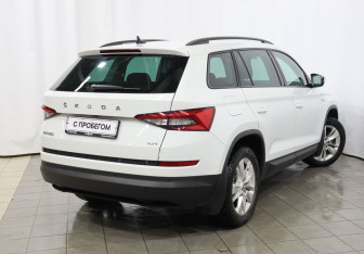 Подержанный автомобиль Skoda Kodiaq 2022 года (4 фото)