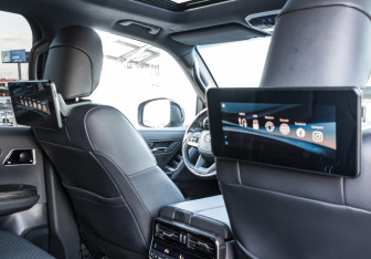 Подержанный автомобиль Toyota Land Cruiser Suv 2023 года (21 фото)