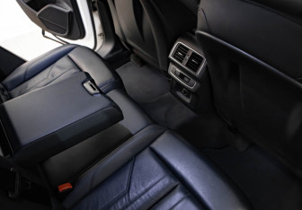 Подержанный автомобиль Audi Q5 2018 года (35 фото)