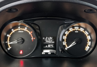 Подержанный автомобиль LADA (ВАЗ) Granta Liftback 2022 года (16 фото)