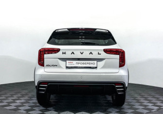 Подержанный автомобиль Haval Jolion 2024 года (6 фото)