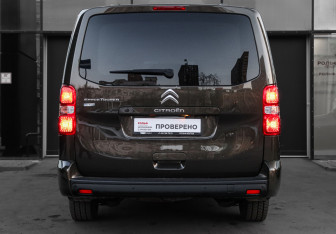 Подержанный автомобиль Citroen SpaceTourer 2018 года (5 фото)