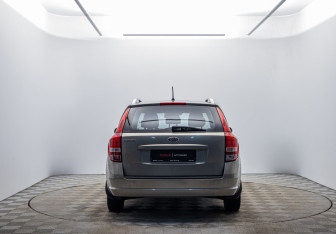 Подержанный автомобиль Kia Ceed Wagon 2010 года (6 фото)