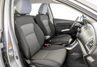 Подержанный автомобиль Suzuki SX4 Hatchback 2013 года (23 фото)