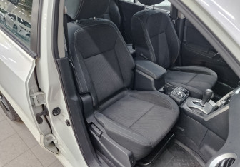 Подержанный автомобиль Renault Koleos 2013 года (23 фото)