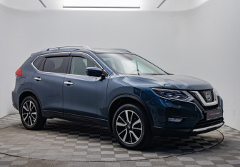 Подержанный автомобиль Nissan X-Trail 2020 года (7 фото)