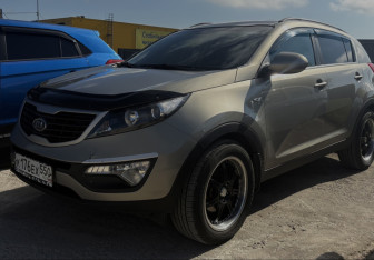 Подержанный автомобиль Kia Sportage 2010 года (1 фото)