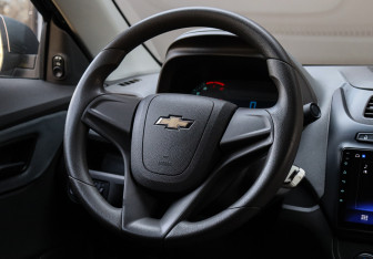 Подержанный автомобиль Chevrolet Cobalt Sedan 2013 года (11 фото)