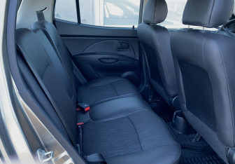 Подержанный автомобиль Kia Picanto 2009 года (19 фото)