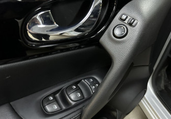 Подержанный автомобиль Nissan Qashqai 2019 года (20 фото)