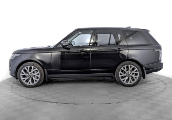 Подержанный автомобиль Land Rover Range Rover 2021 года (8 фото)
