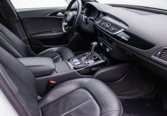 Подержанный автомобиль Audi A6 Sedan 2017 года (9 фото)
