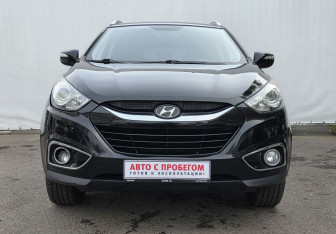 Подержанный автомобиль Hyundai ix35 2013 года (2 фото)