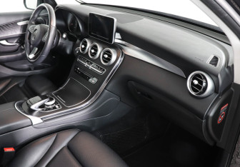 Подержанный автомобиль Mercedes-Benz GLC Coupe 2017 года (10 фото)