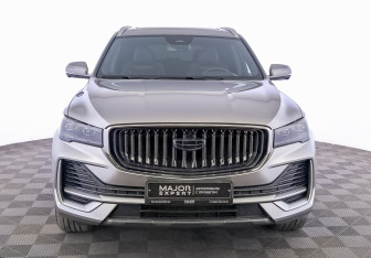 Подержанный автомобиль Geely Monjaro 2024 года (2 фото)