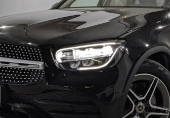 Подержанный автомобиль Mercedes-Benz GLC Coupe 2021 года (27 фото)