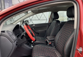 Подержанный автомобиль Volkswagen Golf Plus 2008 года (17 фото)