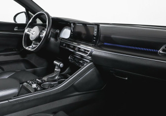 Подержанный автомобиль Kia K5 2020 года (12 фото)