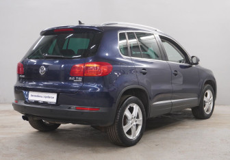 Подержанный автомобиль Volkswagen Tiguan 2012 года (5 фото)