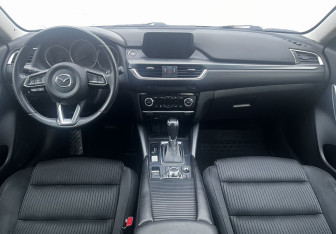Подержанный автомобиль Mazda 6 Sedan 2017 года (12 фото)