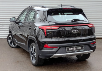 Подержанный автомобиль Москвич 3 2023 года (7 фото)