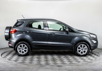 Подержанный автомобиль Ford EcoSport 2018 года (4 фото)