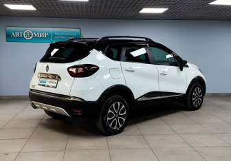 Подержанный автомобиль Renault Kaptur 2019 года (5 фото)