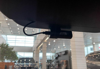 Подержанный автомобиль BMW M2 2023 года (17 фото)