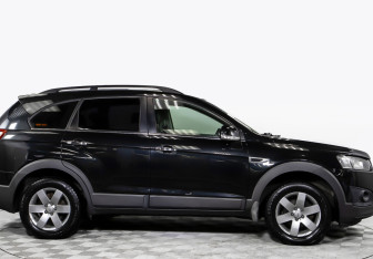 Подержанный автомобиль Chevrolet Captiva 2013 года (3 фото)