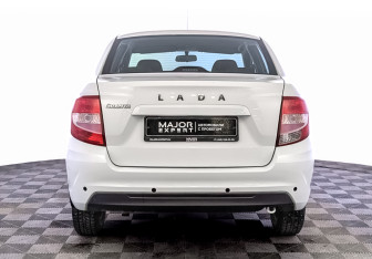 Подержанный автомобиль LADA (ВАЗ) Granta Sedan 2023 года (6 фото)