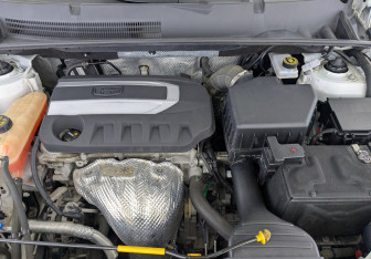 Подержанный автомобиль Geely Emgrand X7 2019 года (9 фото)