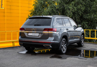 Подержанный автомобиль Volkswagen Teramont 2021 года (4 фото)