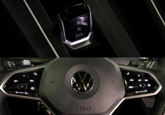 Подержанный автомобиль Volkswagen Golf GTI Hatchback 2021 года (26 фото)