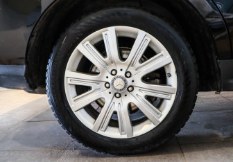 Подержанный автомобиль Mercedes-Benz GLE 2015 года (26 фото)