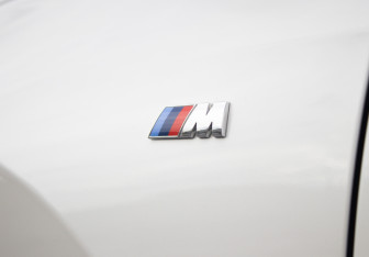 Подержанный автомобиль BMW X1 2024 года (13 фото)
