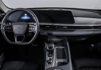 Подержанный автомобиль Chery Arrizo 8 2023 года (12 фото)