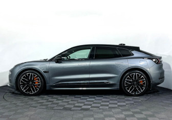 Подержанный автомобиль Zeekr 001 2023 года (8 фото)