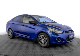Подержанный автомобиль Hyundai Solaris Sedan 2012 года (3 фото)