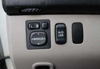 Подержанный автомобиль Mitsubishi Pajero Sport 2014 года (13 фото)