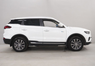 Подержанный автомобиль Geely Atlas Pro 2023 года (4 фото)