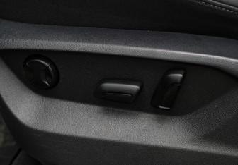 Подержанный автомобиль Volkswagen Teramont 2018 года (18 фото)