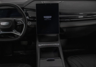 Подержанный автомобиль Geely Preface 2024 года (14 фото)