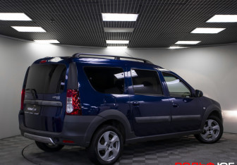 Подержанный автомобиль LADA (ВАЗ) Largus Wagon 2018 года (22 фото)