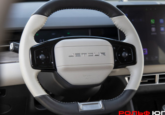 Подержанный автомобиль Jetour Dashing 2024 года (11 фото)